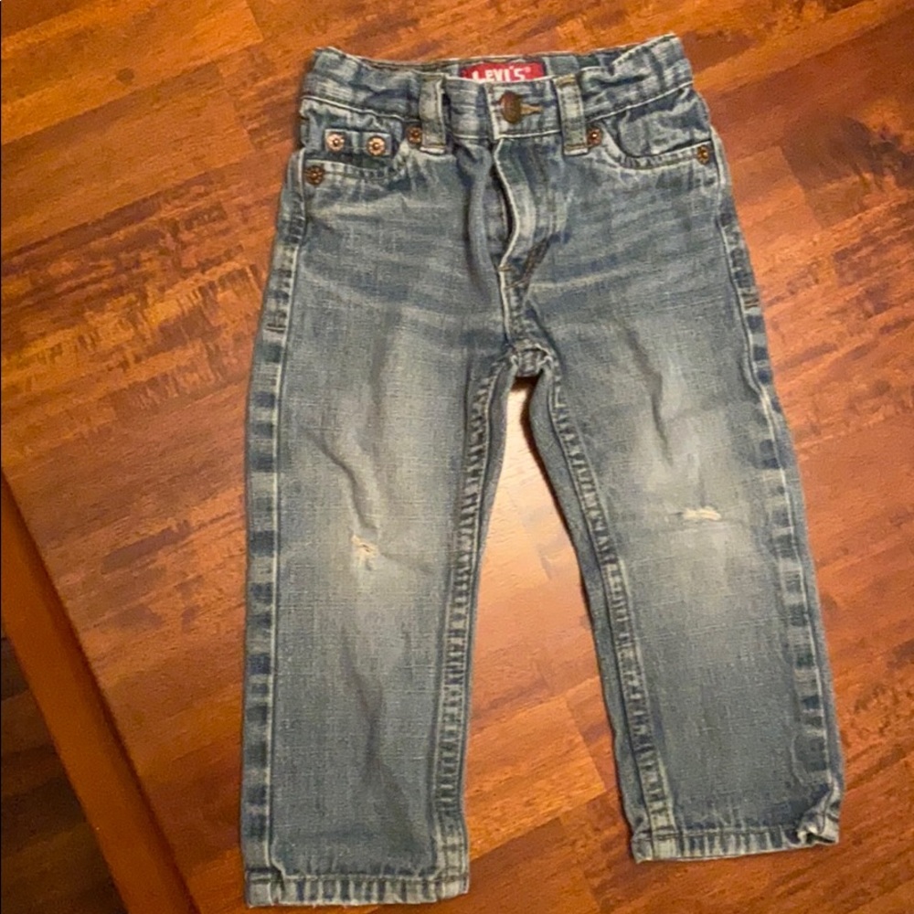 Toddler distressed Levi’s